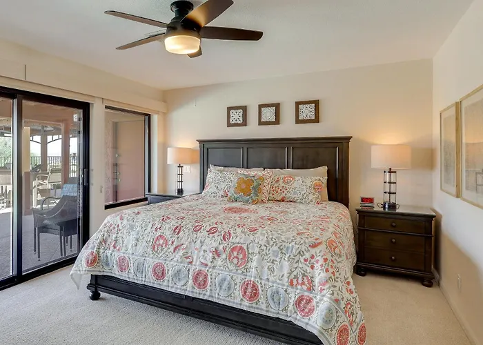 2 Mi To Havasu! Mtn-view Poolside Paradise Lake Havasu City